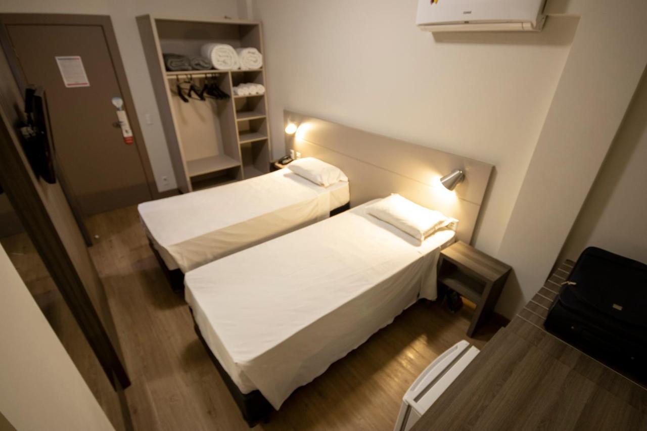 Hotel Valerim Itajai / Navegantes ภายนอก รูปภาพ
