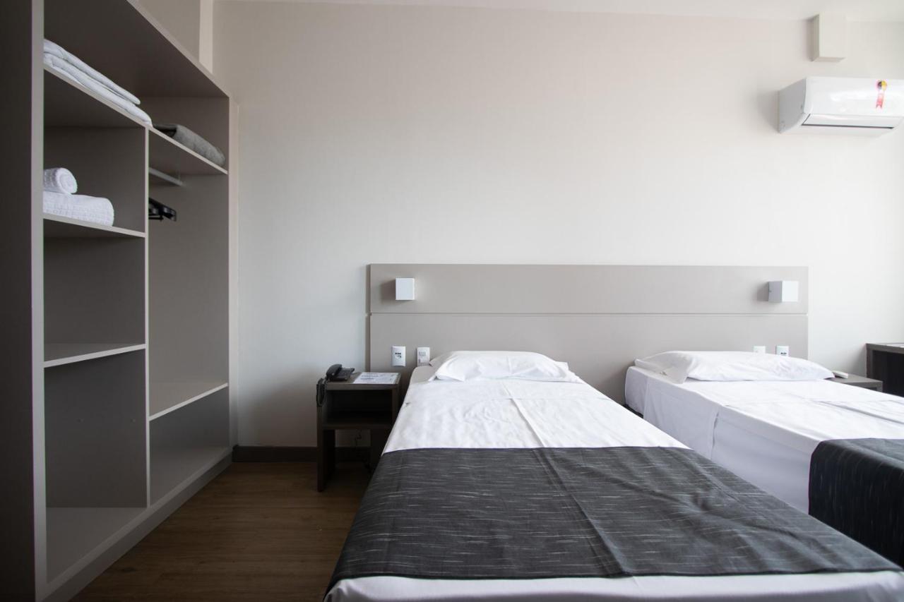 Hotel Valerim Itajai / Navegantes ภายนอก รูปภาพ