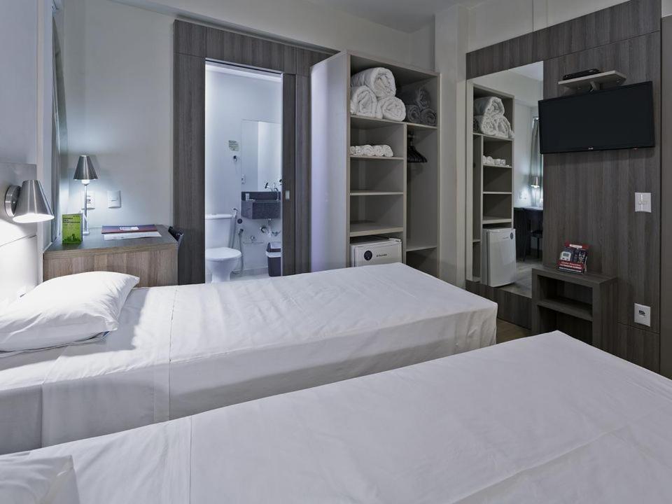 Hotel Valerim Itajai / Navegantes ภายนอก รูปภาพ