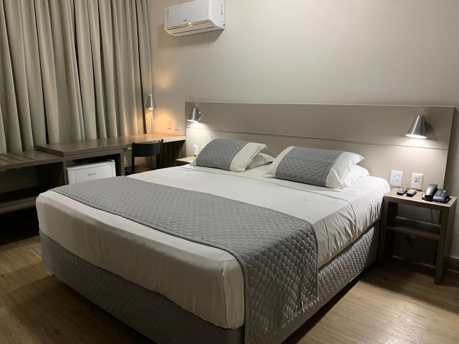 Hotel Valerim Itajai / Navegantes ภายนอก รูปภาพ