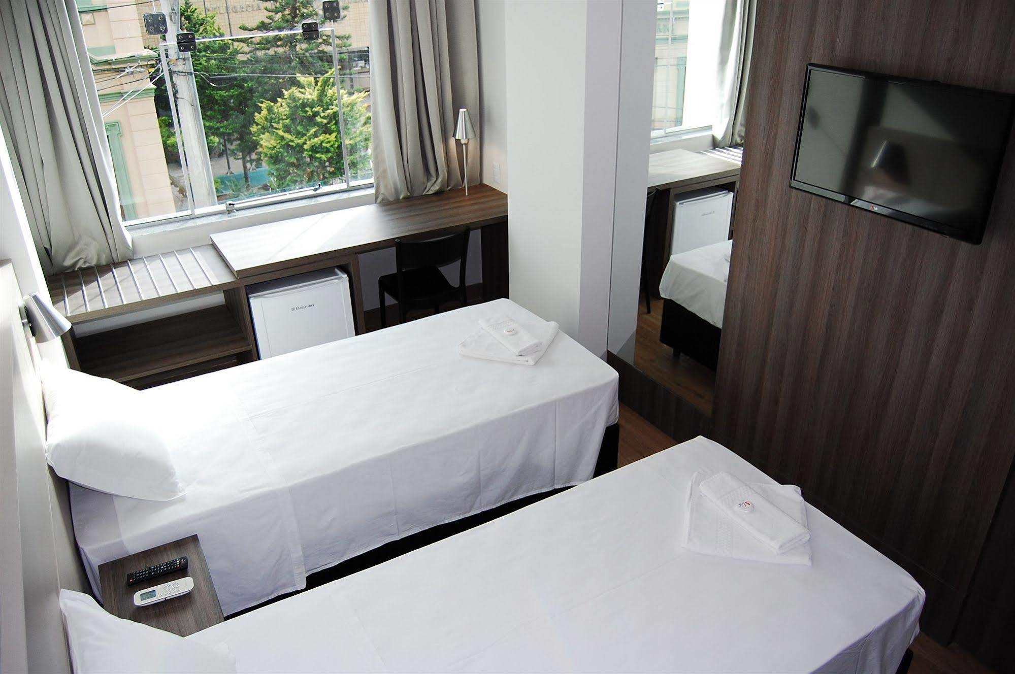 Hotel Valerim Itajai / Navegantes ภายนอก รูปภาพ